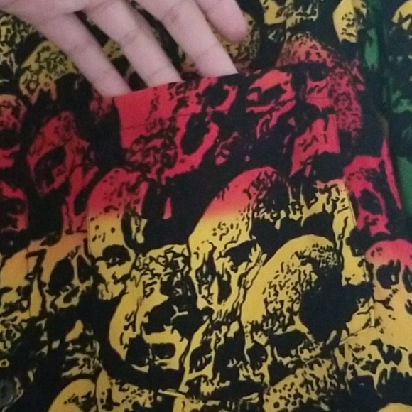Rasta Skull Button up - Picture 2 of 3